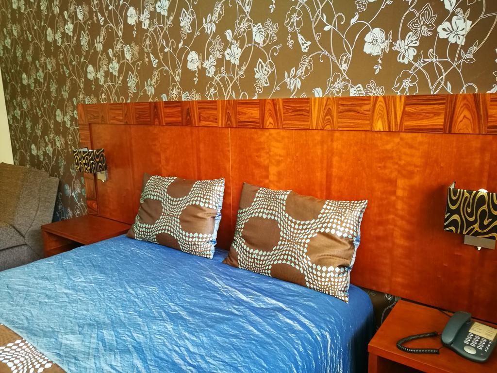 Hotel Do Vale 阿吉亚尔-达贝拉 外观 照片